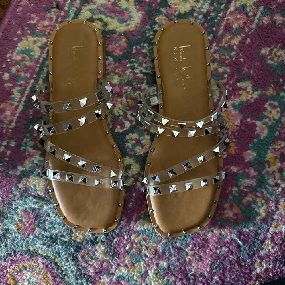 Nicole Miller Tan Sandals with Silver Accents